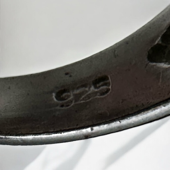 Peridot & CZ Diamonds Sterling Silver Ring Size 5.75 - Picture 8 of 14